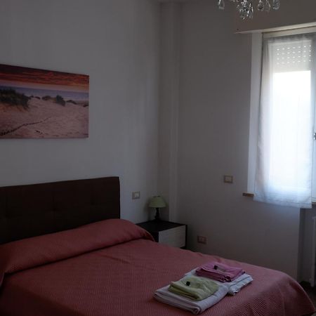 Appartamento Fronte Mare Фалконара Маритима Екстериор снимка