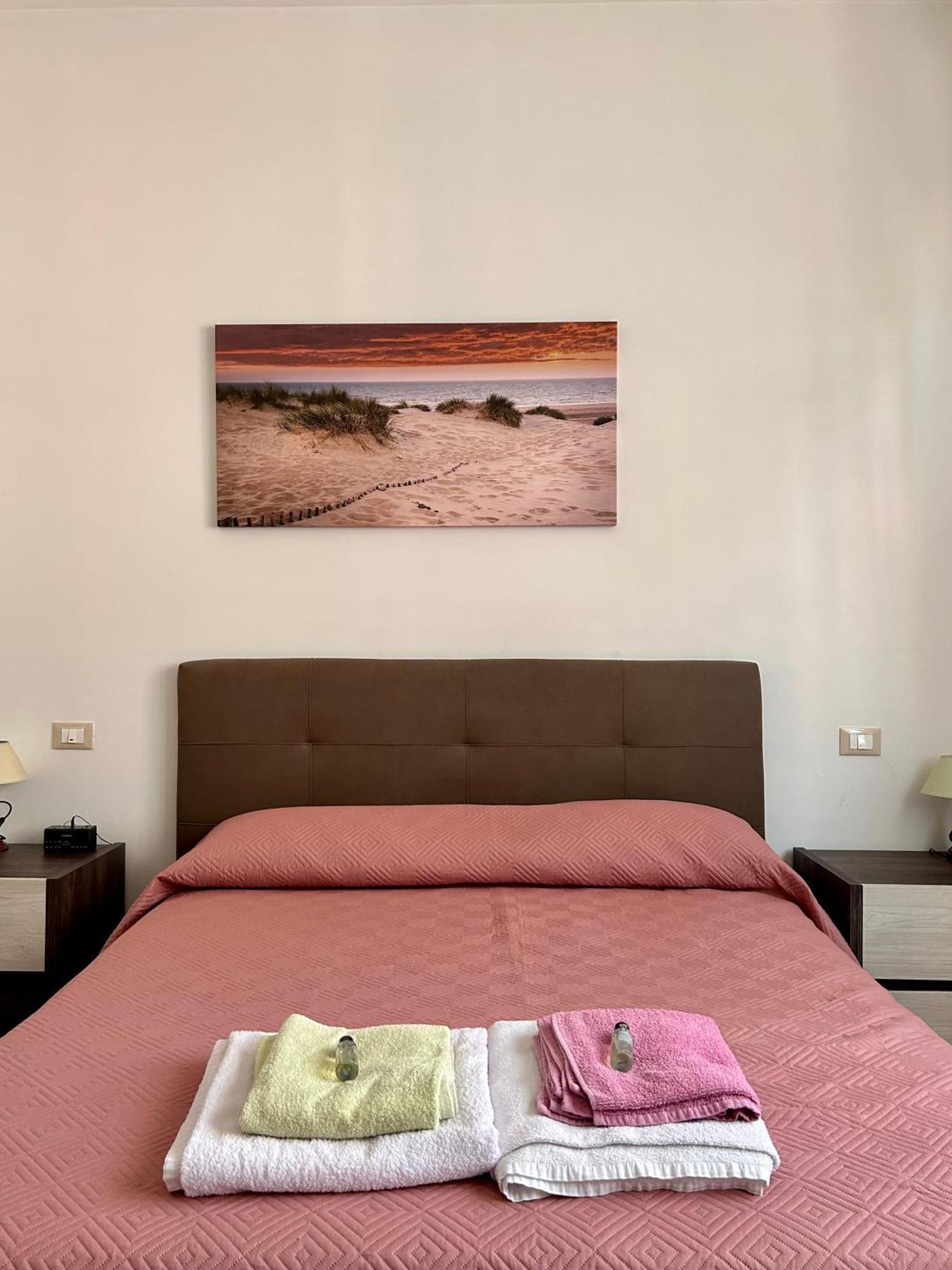 Appartamento Fronte Mare Фалконара Маритима Екстериор снимка